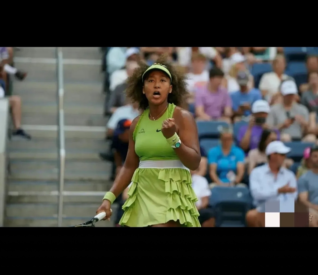 关于大坂直美重返赛场，反败为胜首场状态出色，C9观众沸腾！的信息